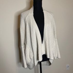 AMERICAN RAG: Tan Open Cardigan